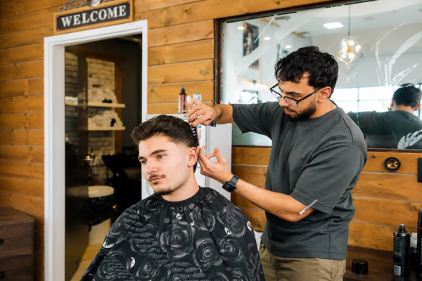 Mid Fade Haircut: Why This Blend Style Dominates Modern Barbershops